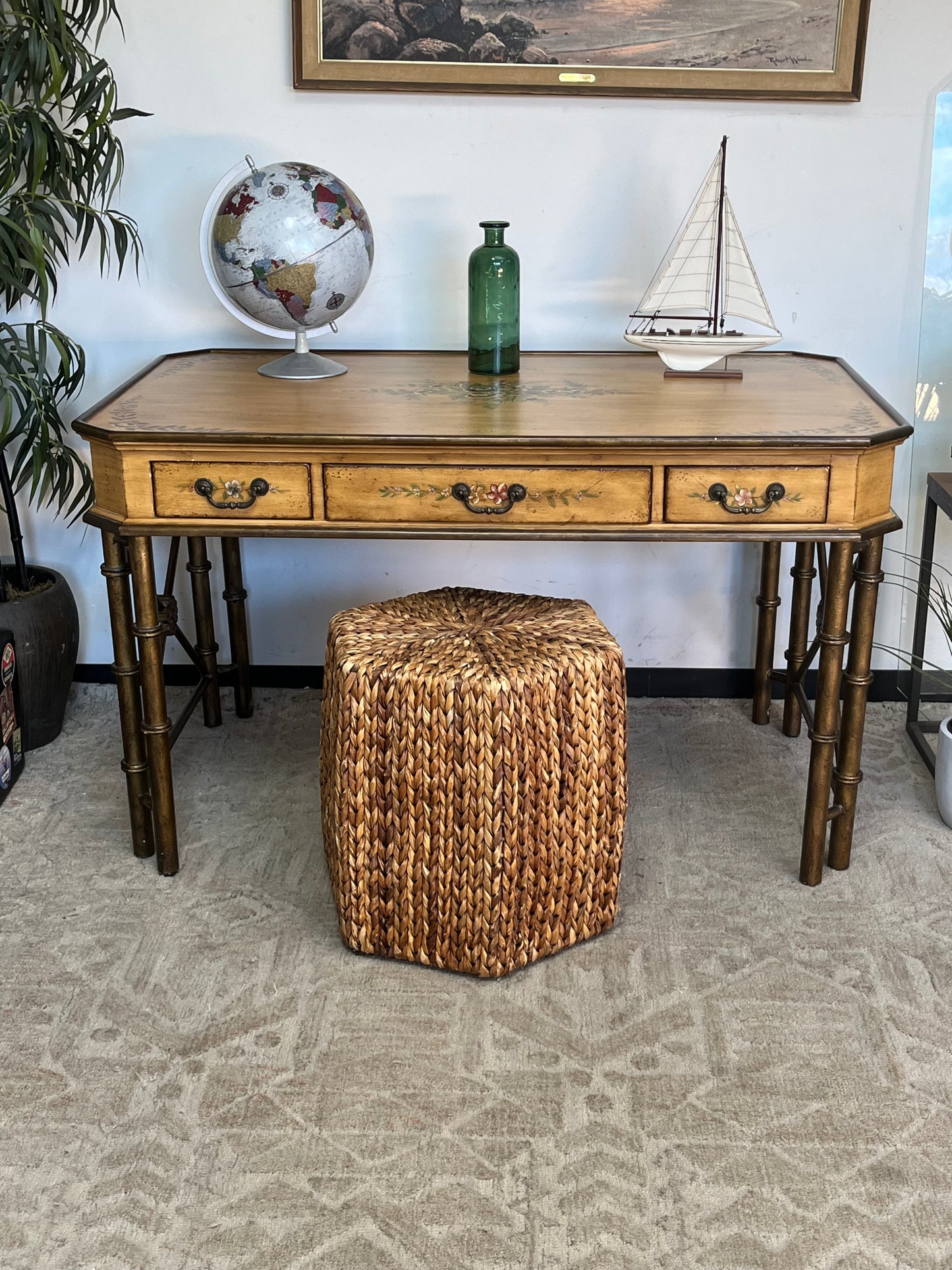 Antique Style Floral Pattern Writing Desk