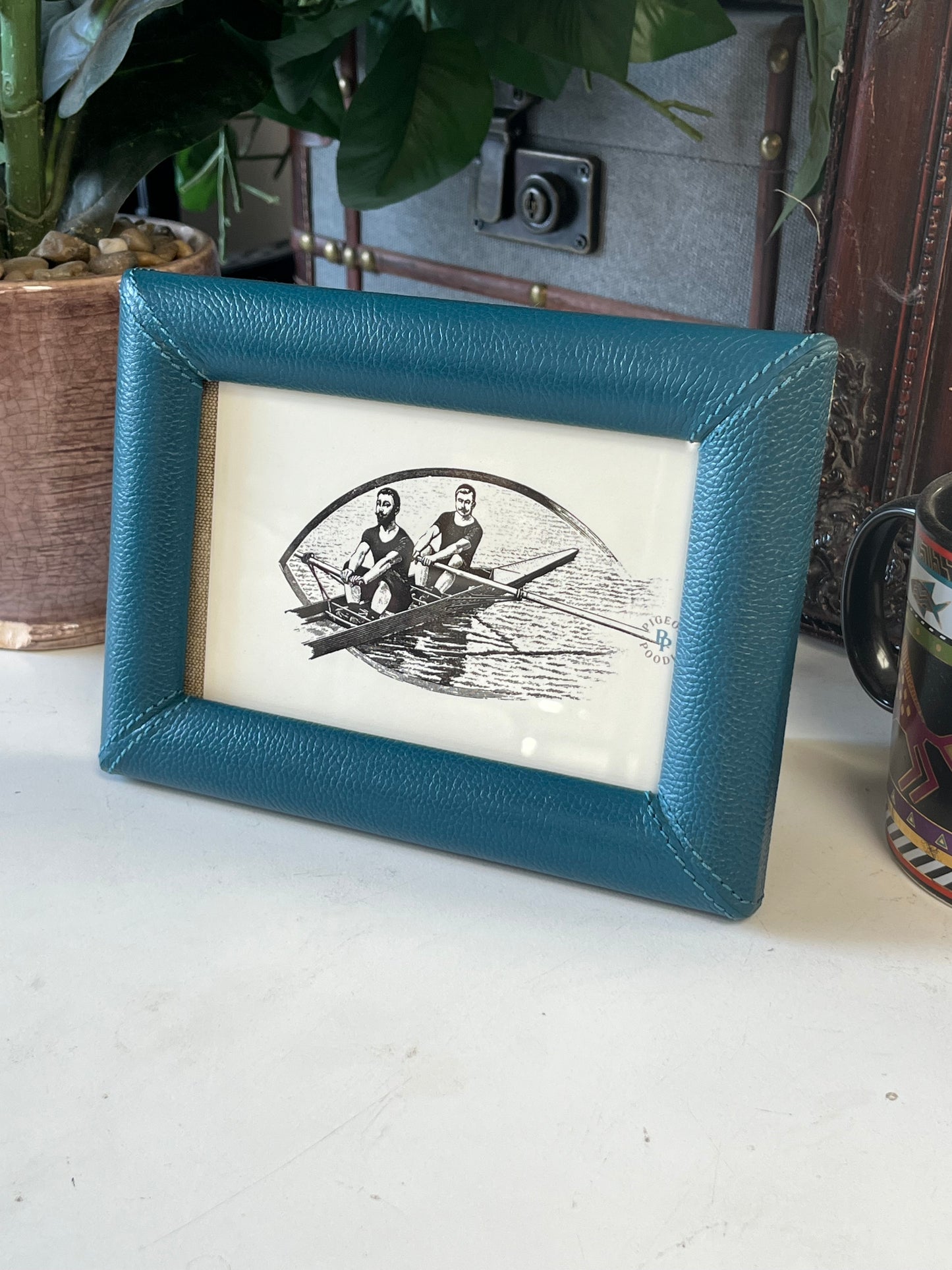 Traditional Leather 4" x 6" Teal Picture Frame