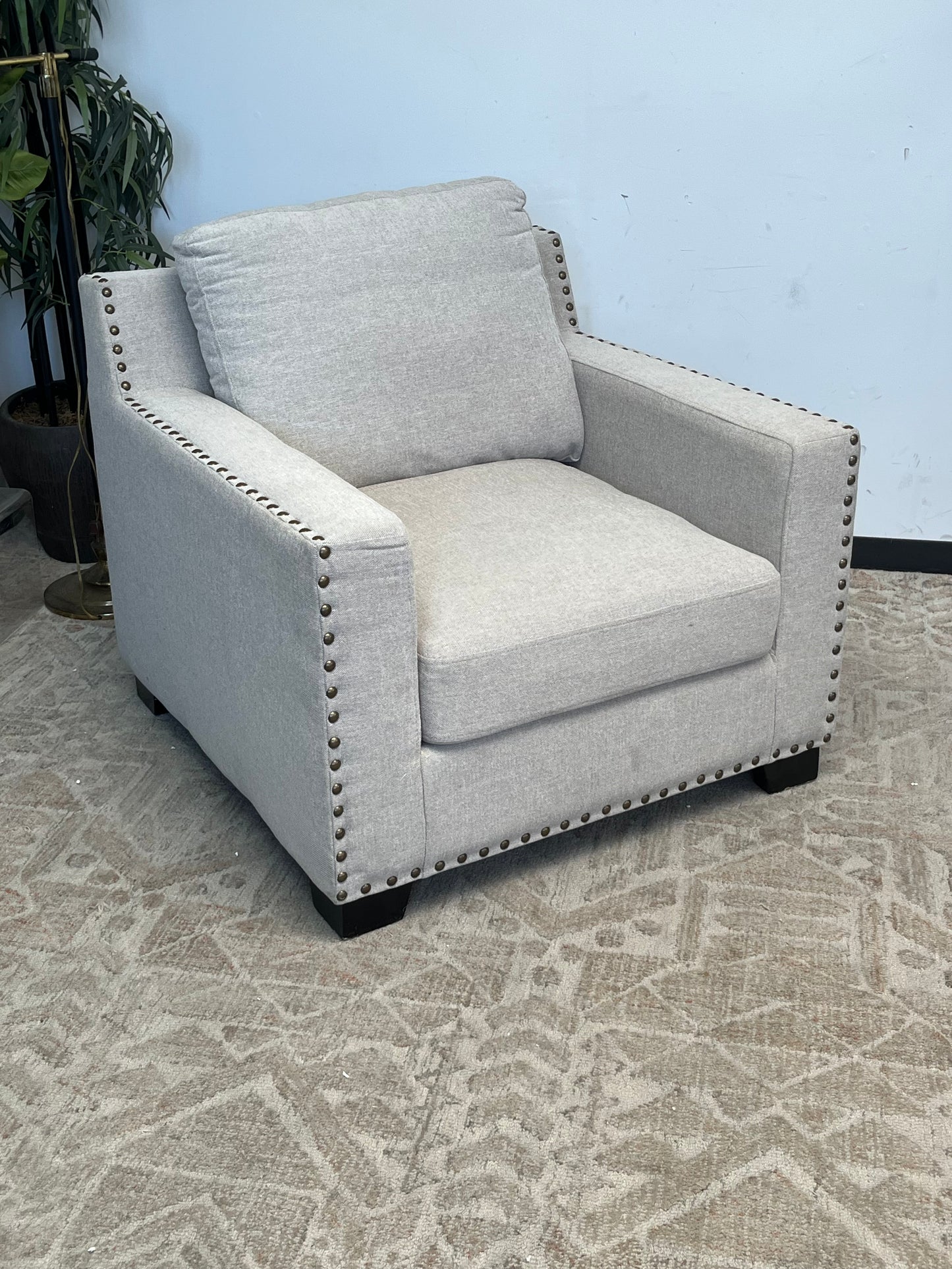 Modern Linen Arm Chair