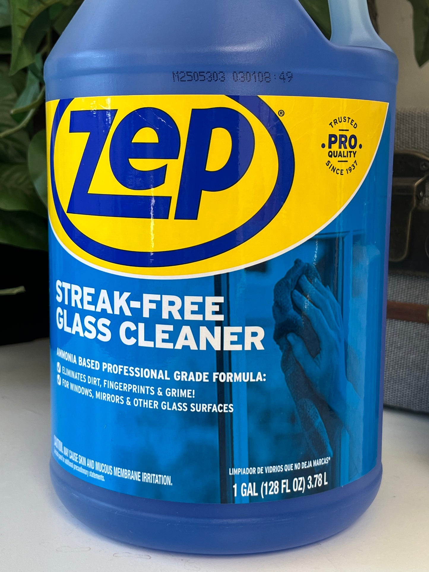 Zep Streak-Free Glass Cleaner 1 Gallon