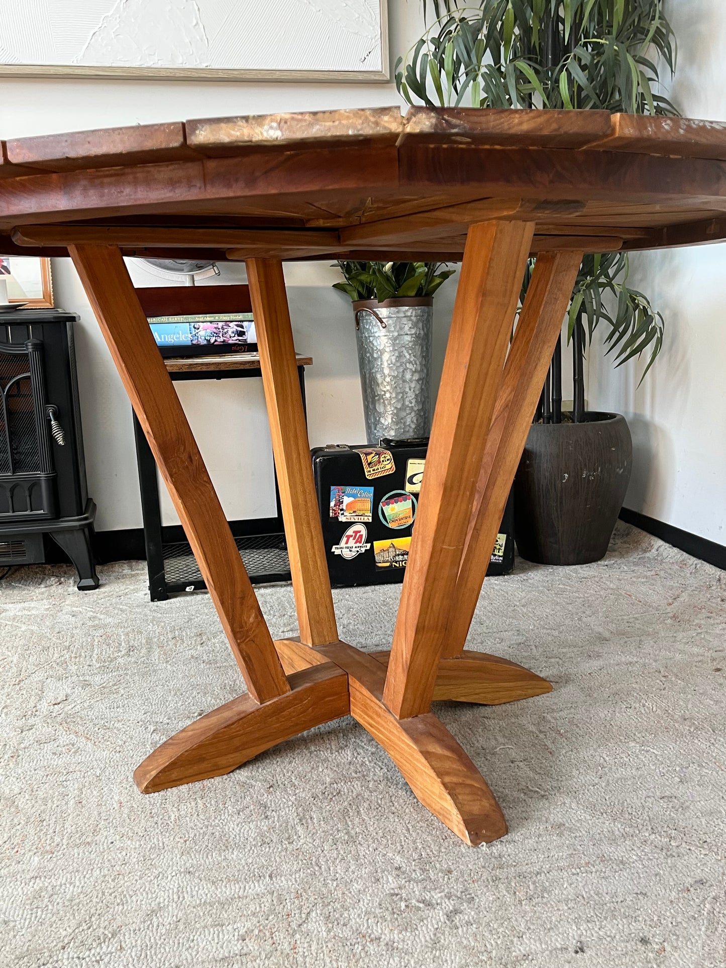 Outdoor 47" Oval Wooden Table