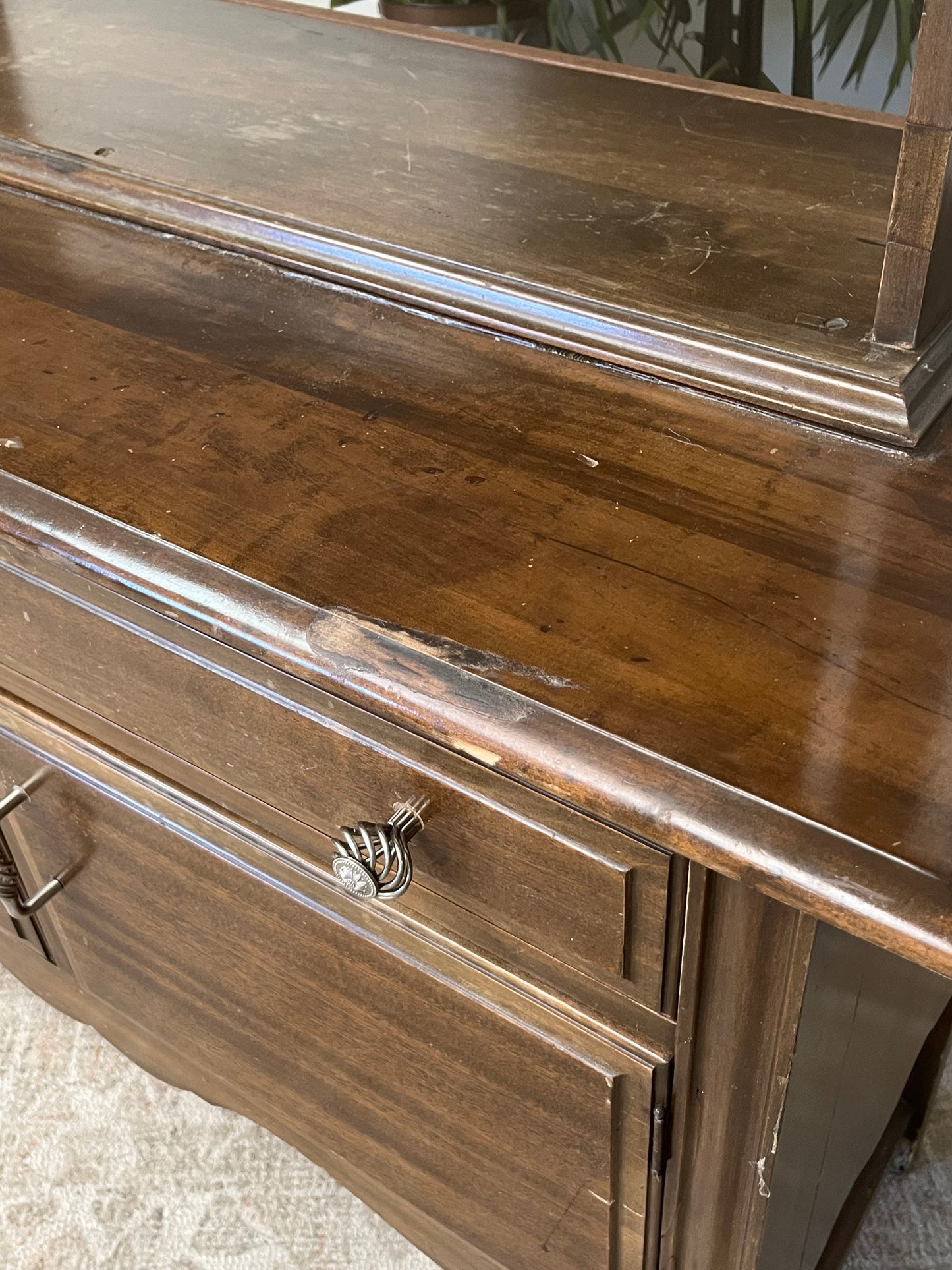 Farmhouse Style Hutch