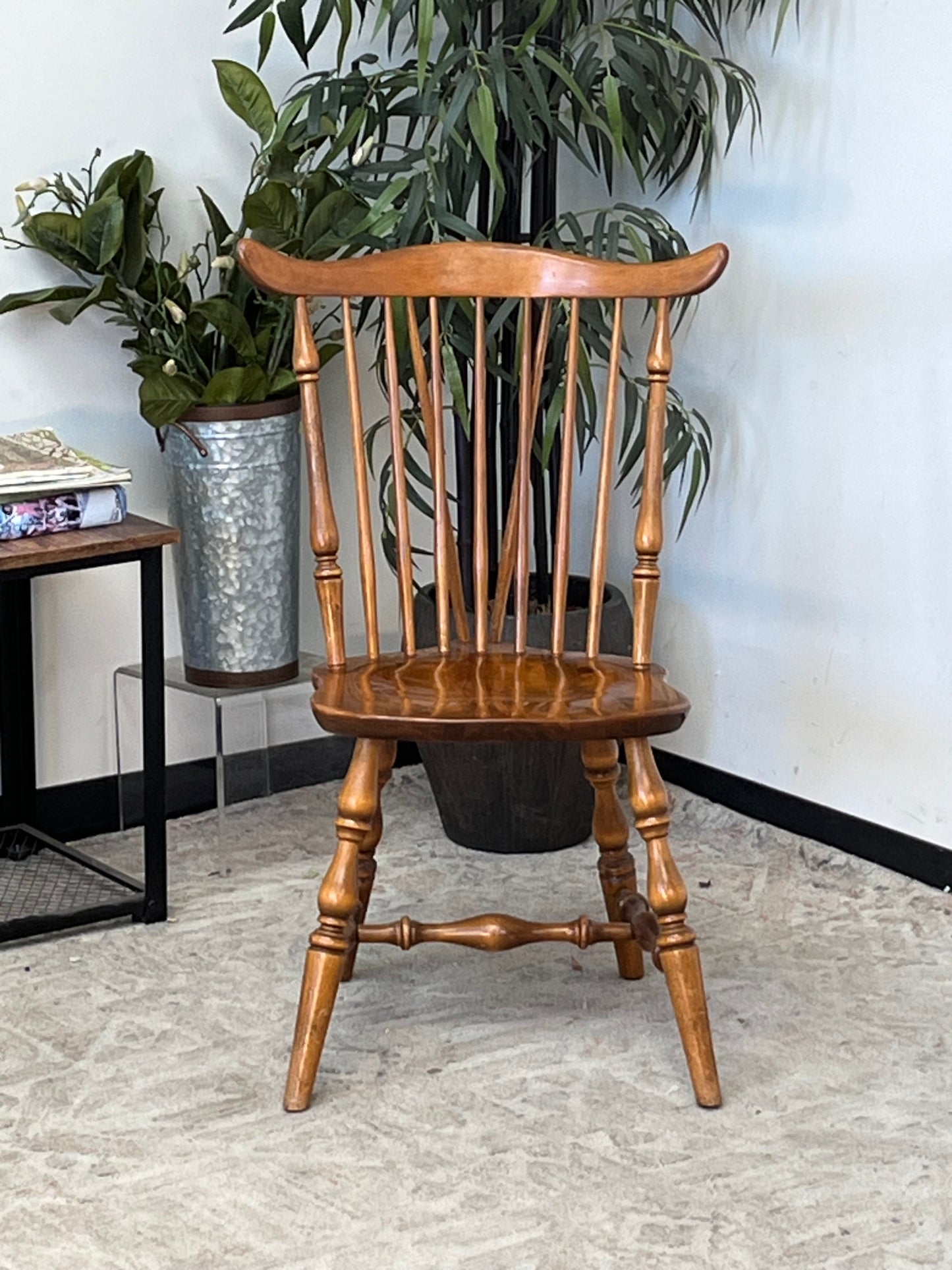 Colonial Style Wooden Dining Chair