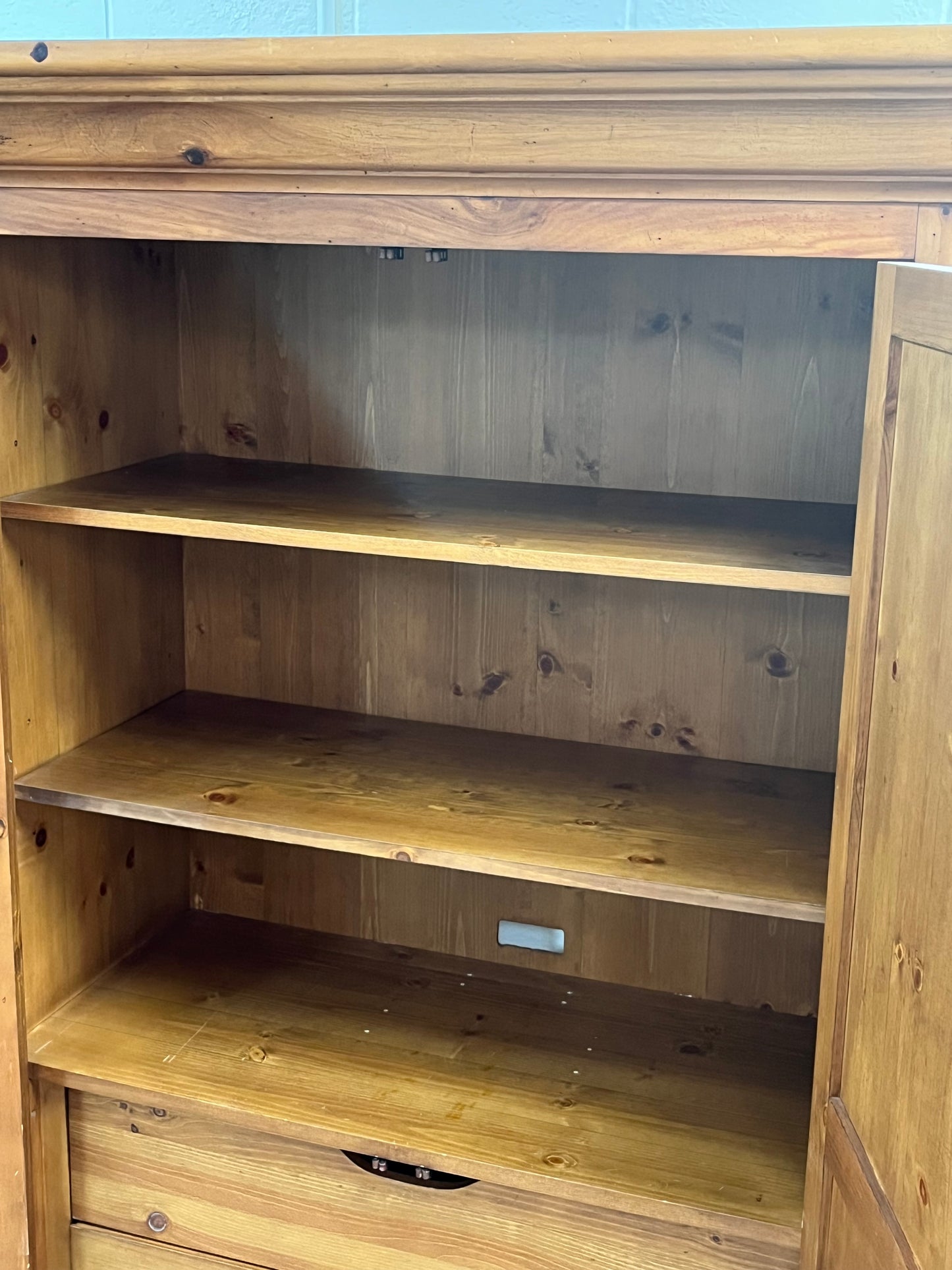 Lane Furniture Craftsman Style Armoire