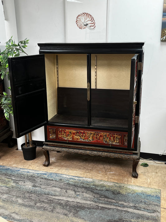 Vintage Ornate China Cabinet - Scene 2