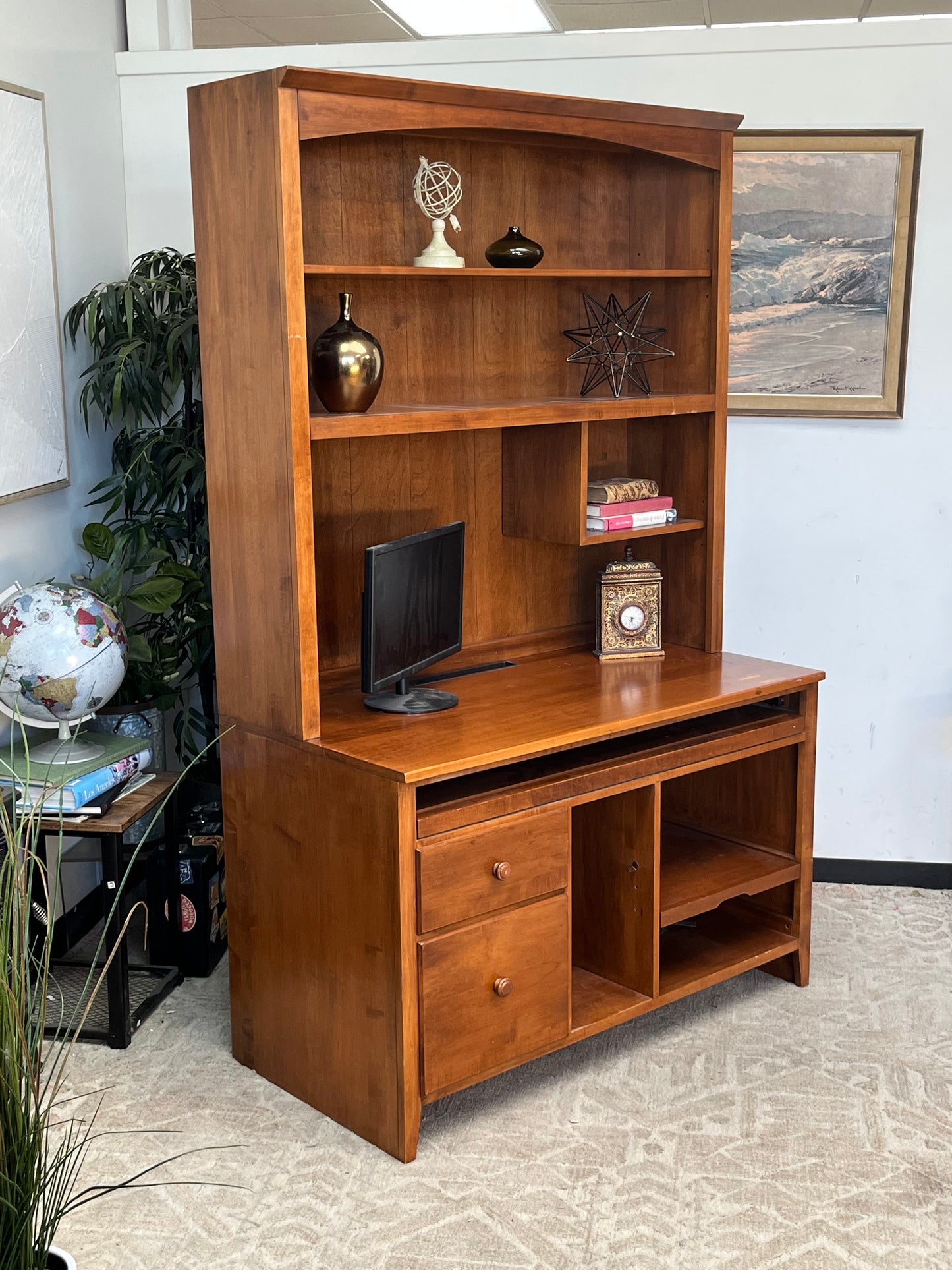 Ethan Allen Computer Desk With Hutch