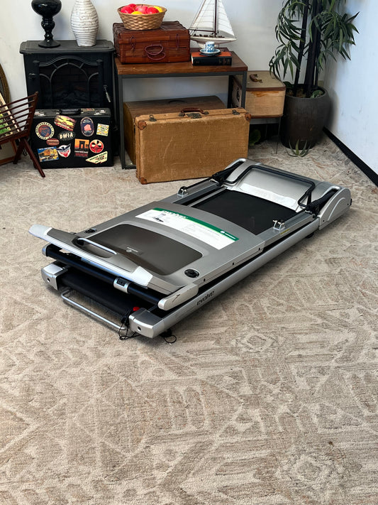 Horizon Evolve SG Compact Treadmill