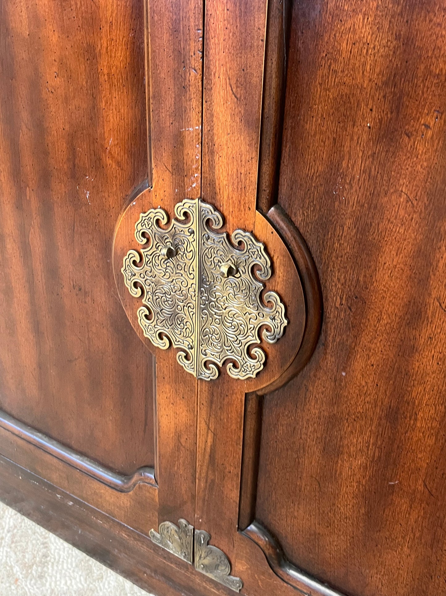 Antique Chinese Style Cabinet