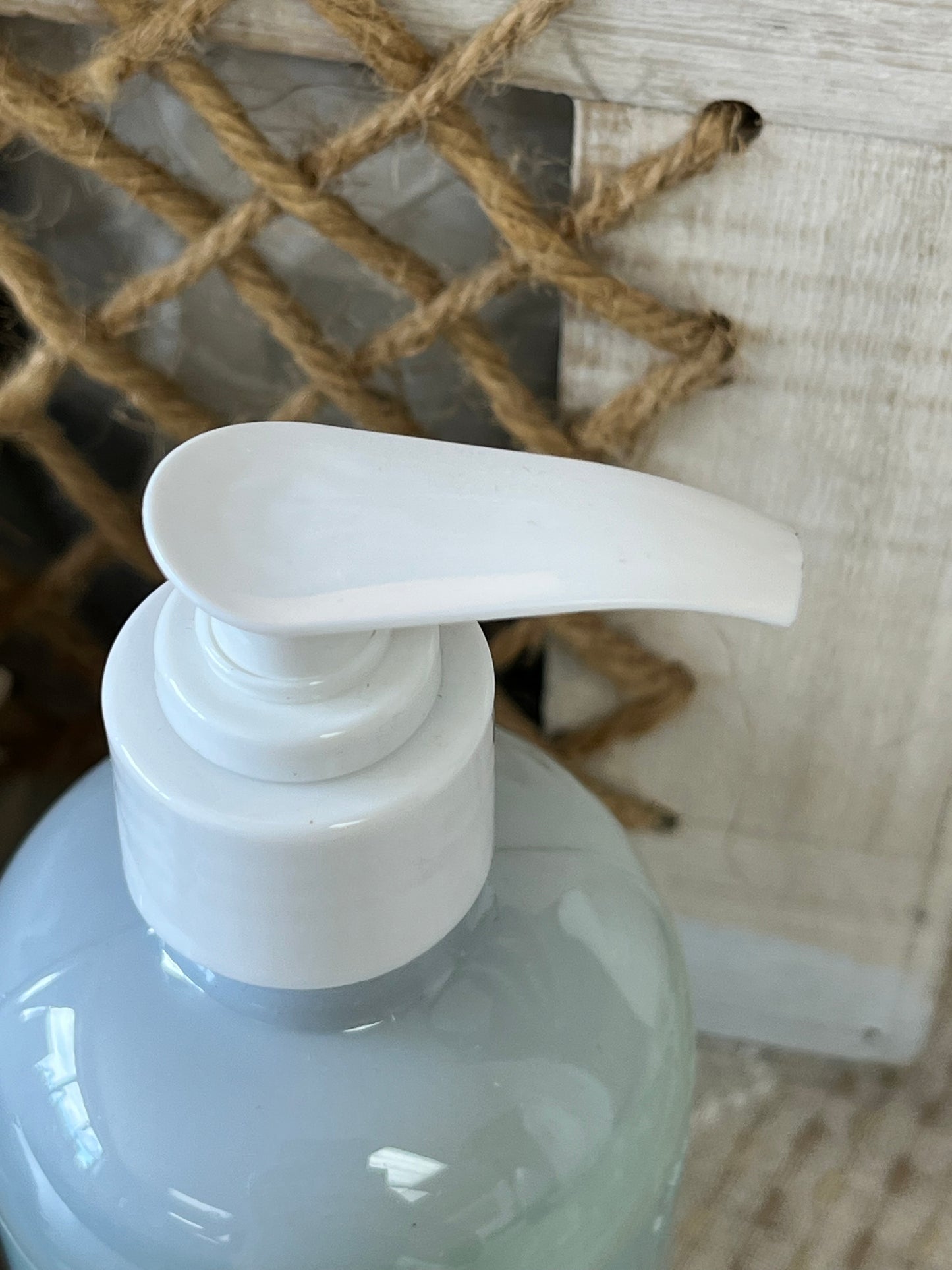 39 North 8.5 Fl Oz Shampoo