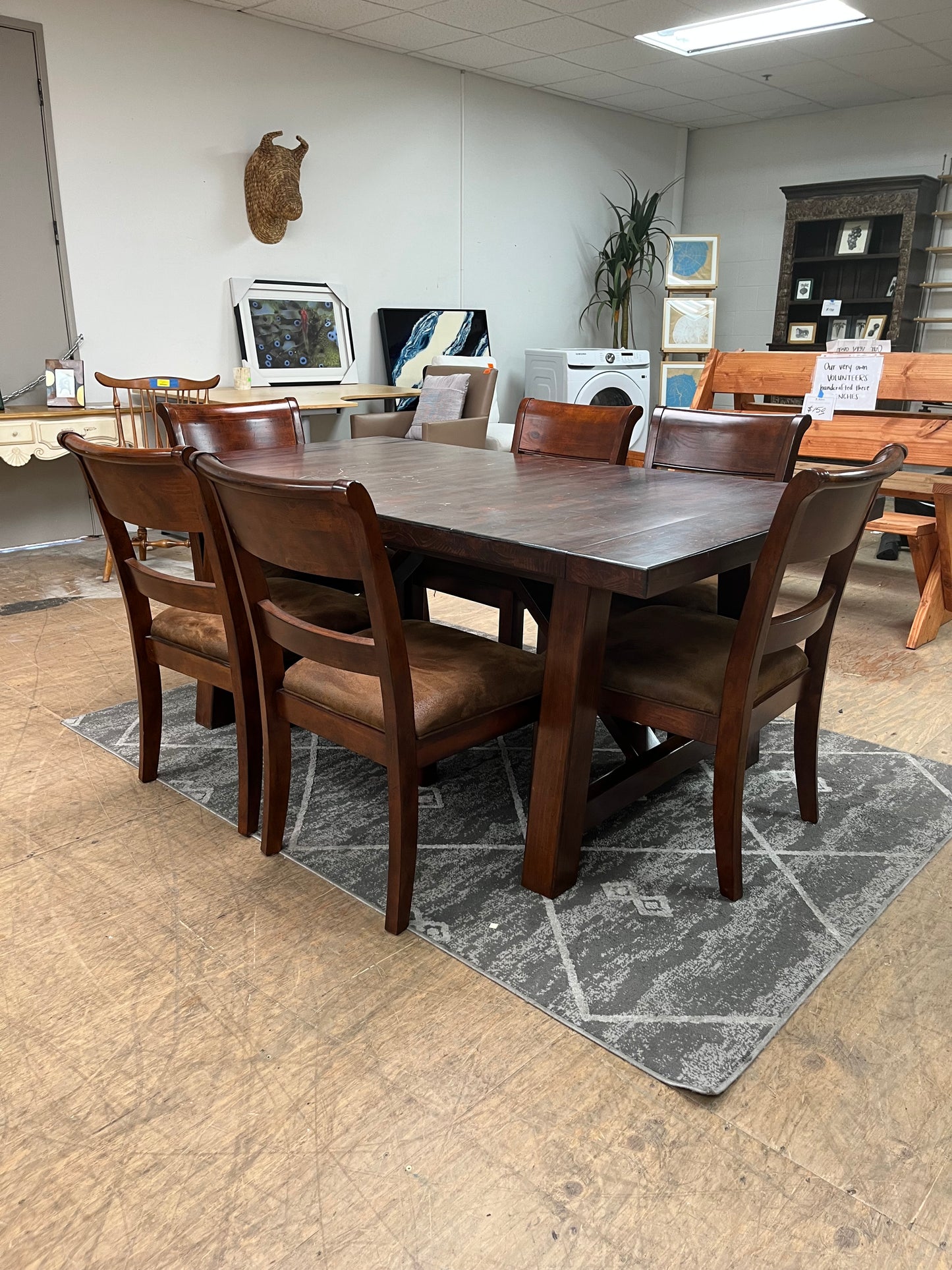 Legacy Furniture Rustic Style Dining Set With 6 Chairs