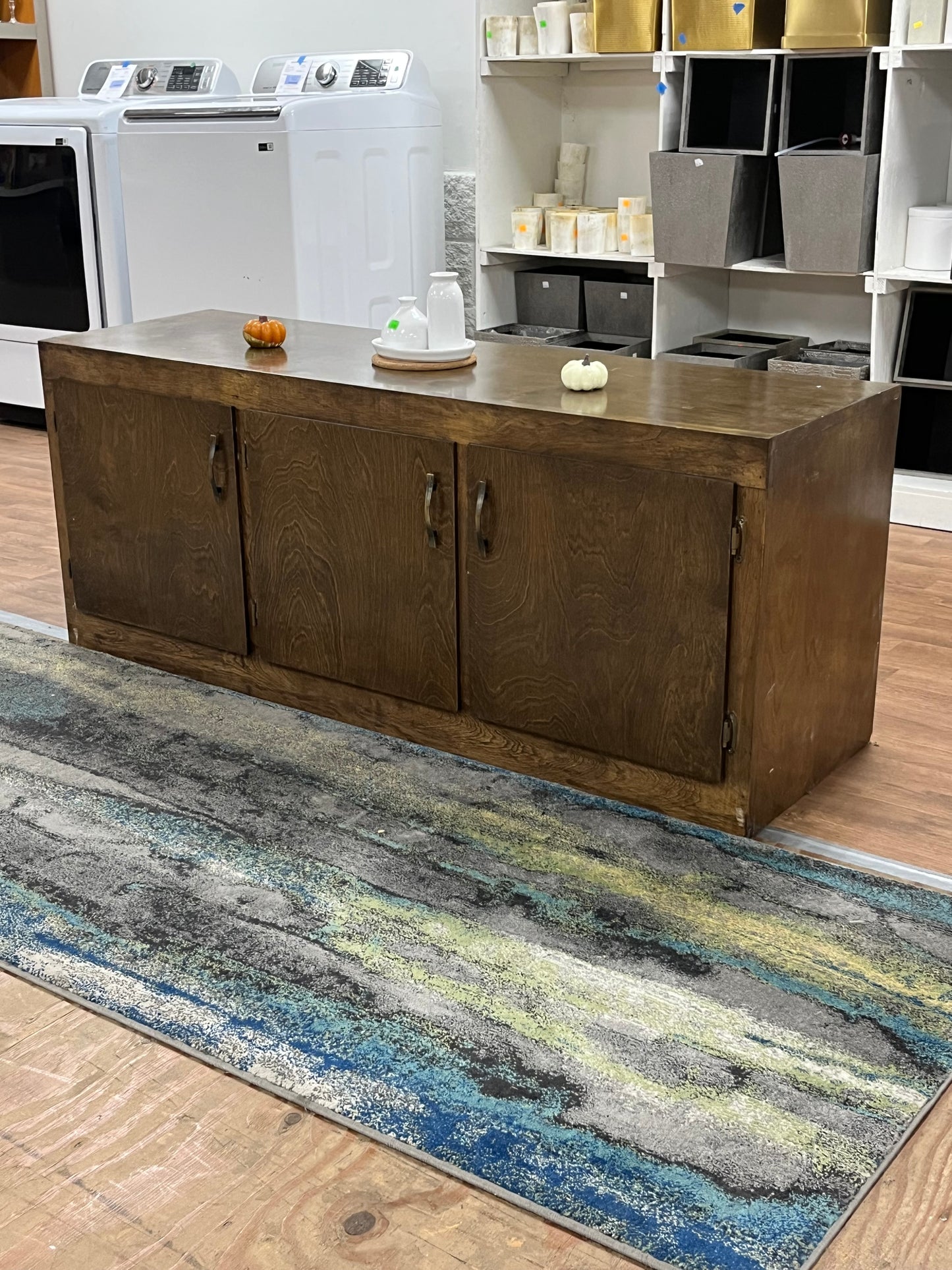 Traditional Style Wooden Cabinet