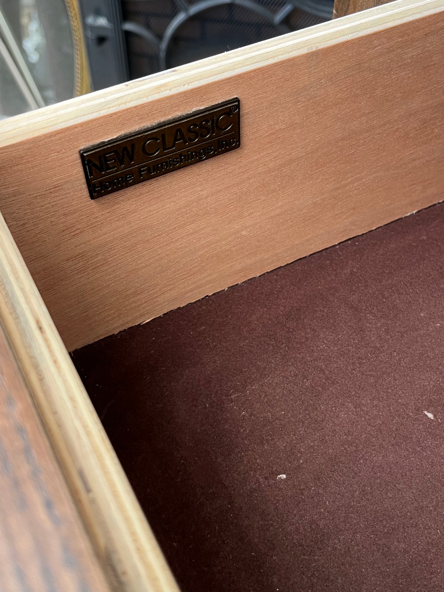 Craftsman Style 9 Drawer Dresser