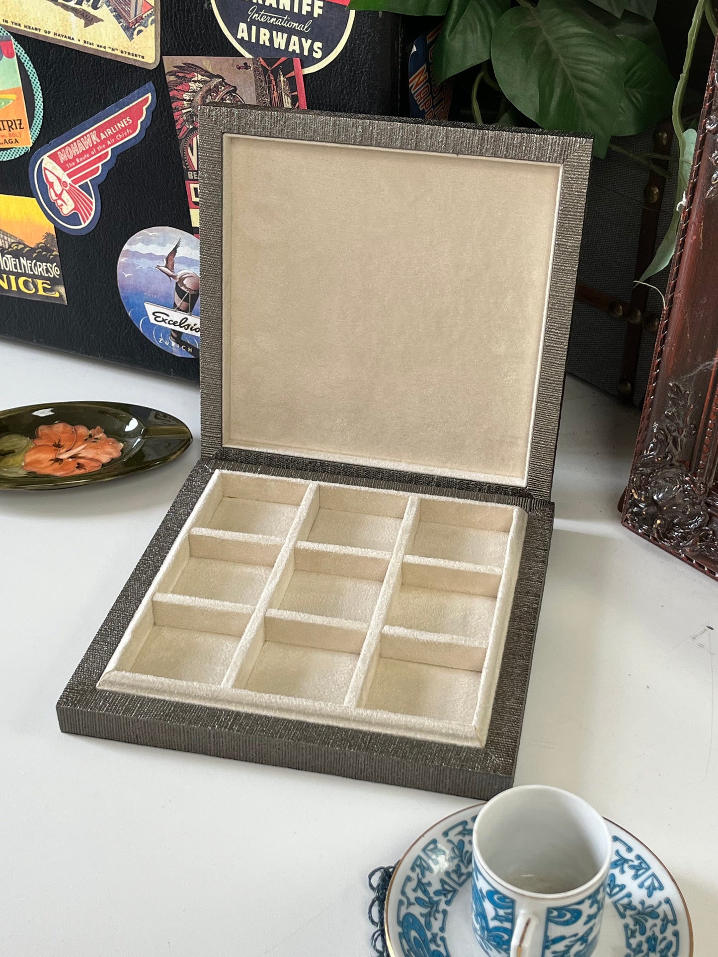 Diamond Pattern Jewelry Box