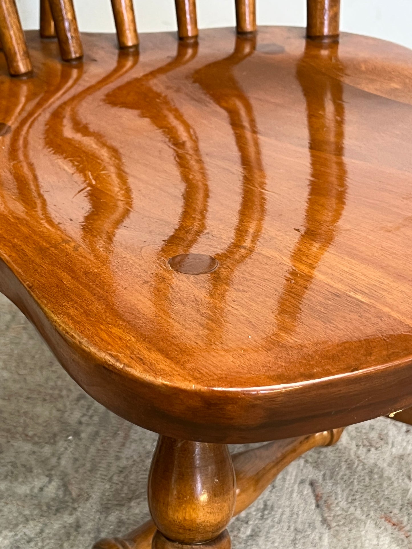 Colonial Style Dining Chair