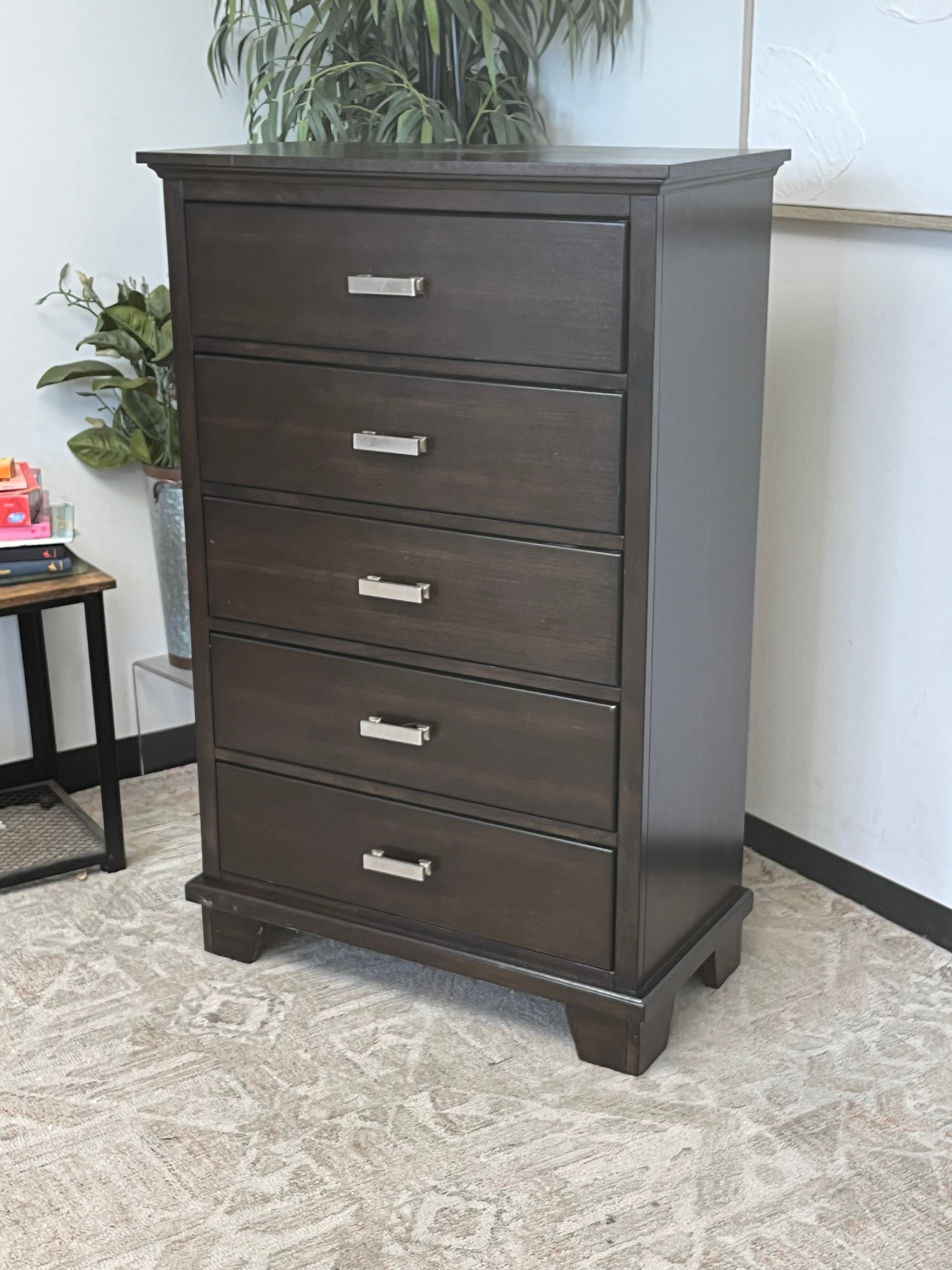 Modern Style Dark Brown 5-Drawer Dresser – SAN GABRIEL VALLEY HABITAT