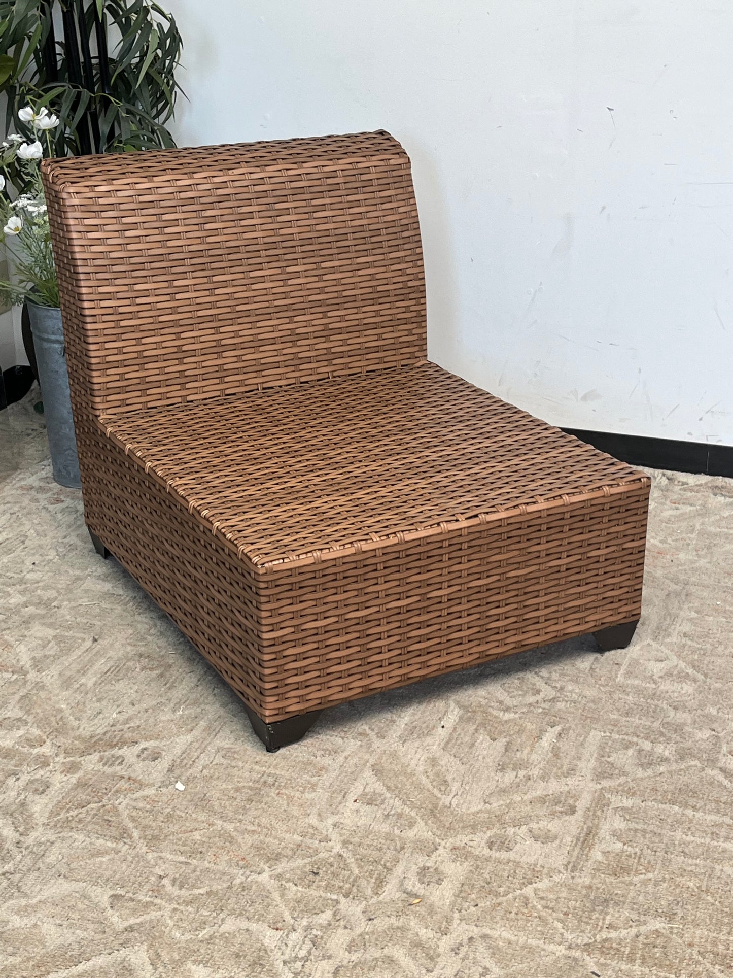 Outdoor Lounge Chair Without Cushion