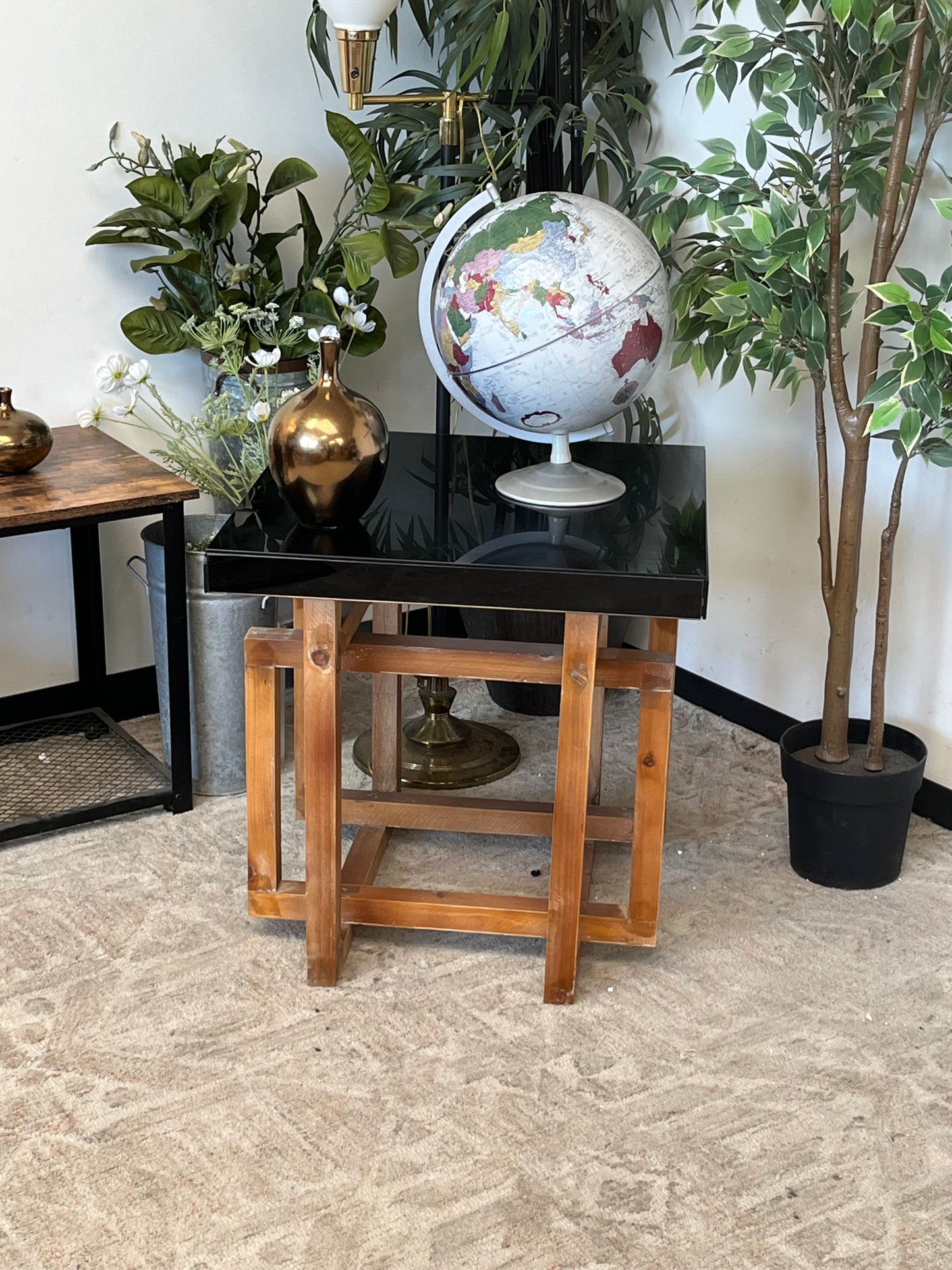 Modern Style Black Nightstand Table