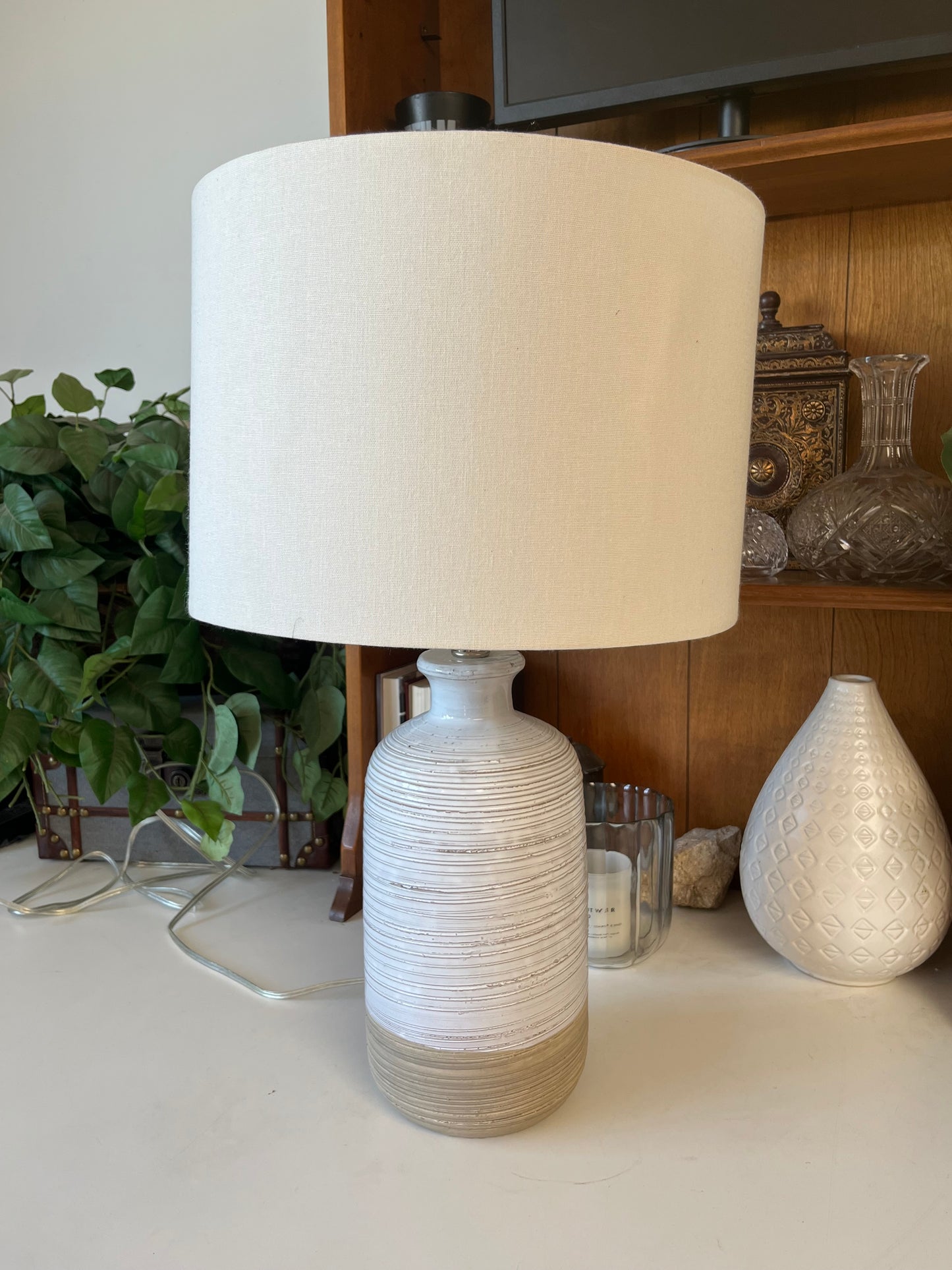 Modern Ashwell Table Lamp by Jamie Young Company