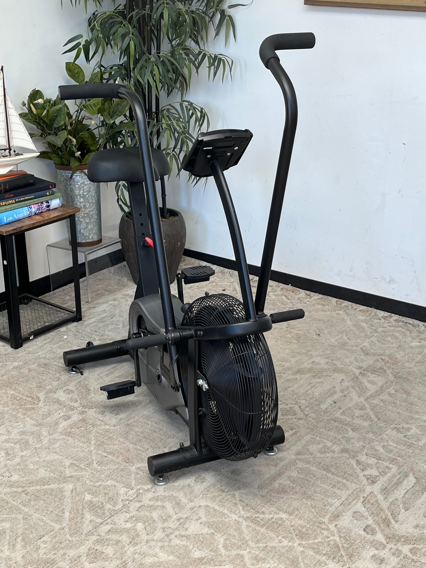 Inspire CB1 Airbike