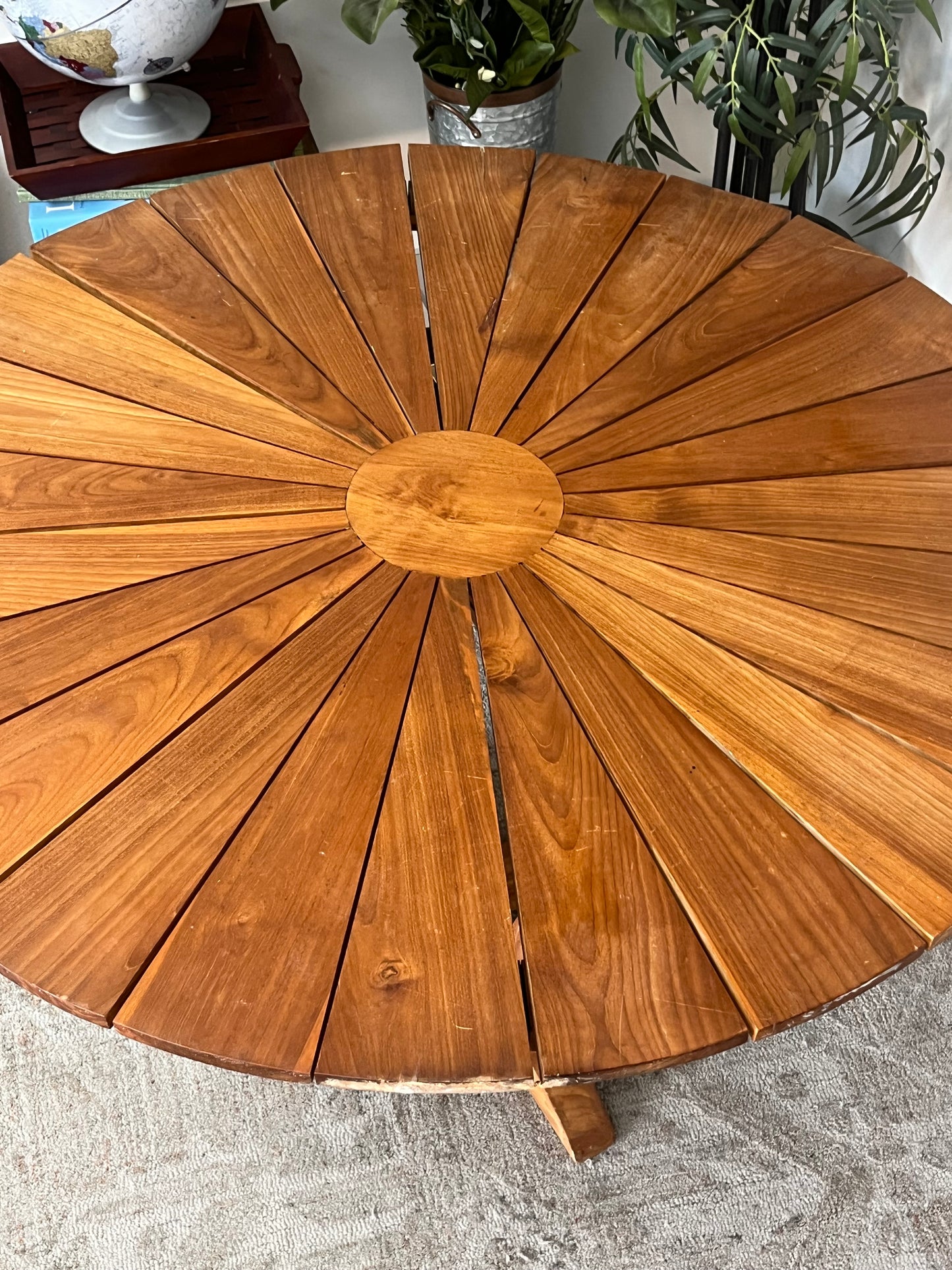 Outdoor 47" Oval Wooden Table