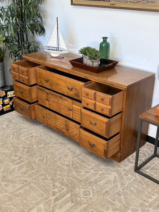 Antique Style Chest of Drawers