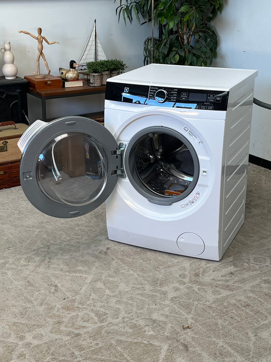 Electrolux 24" Compact Front Load Washer