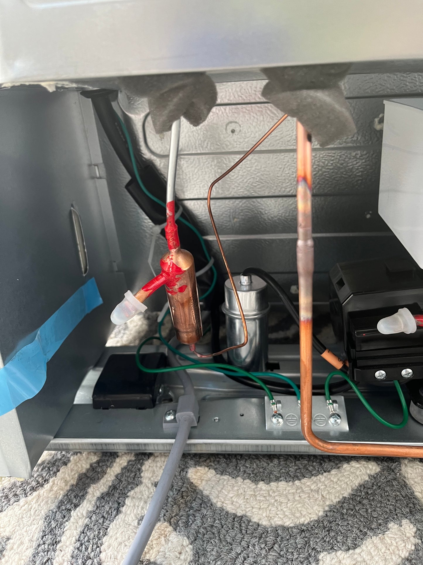 Seasons 18 cu. ft. Refrigerator-Freezer