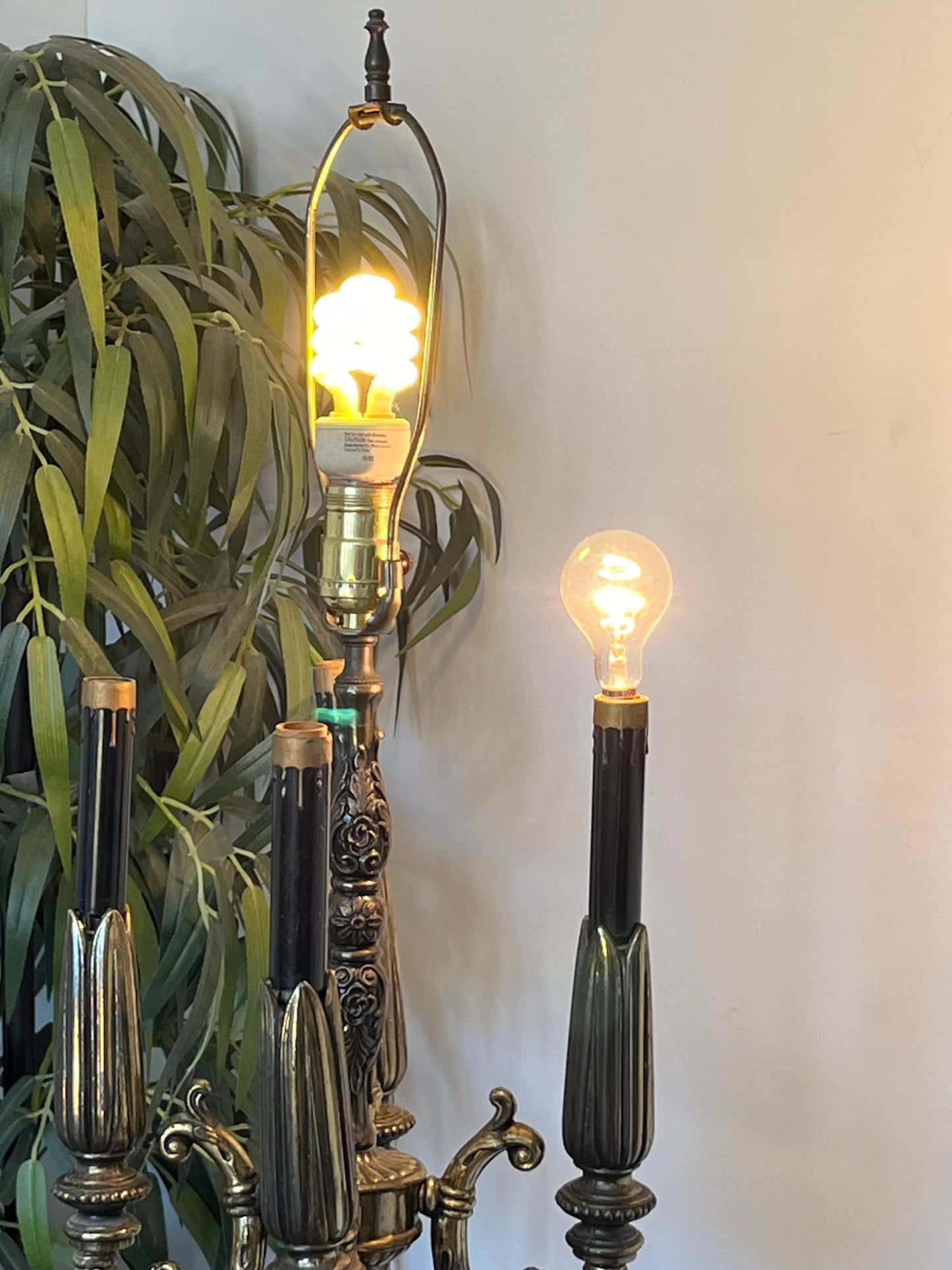 Antique Style Table Lamp