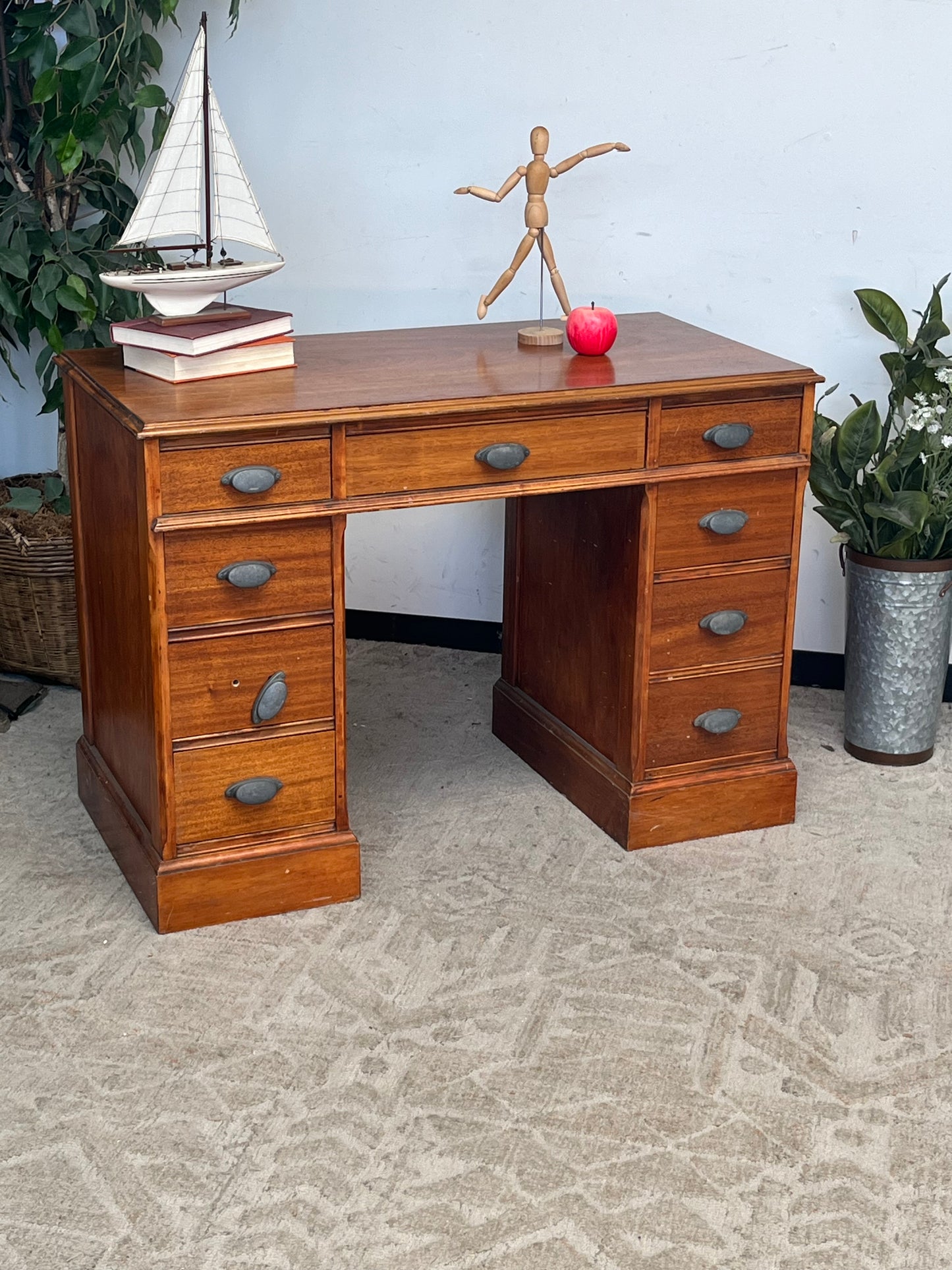 Antique Style Writing Desk