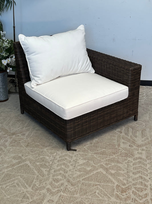 Outdoor Brown Rattan Left-Arm Seat