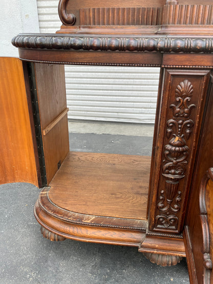 Traditional American Style Large Bar Buffet