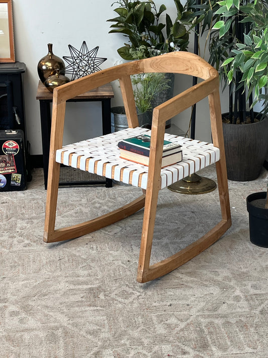 Safavieh Furniture White Lounge Chair