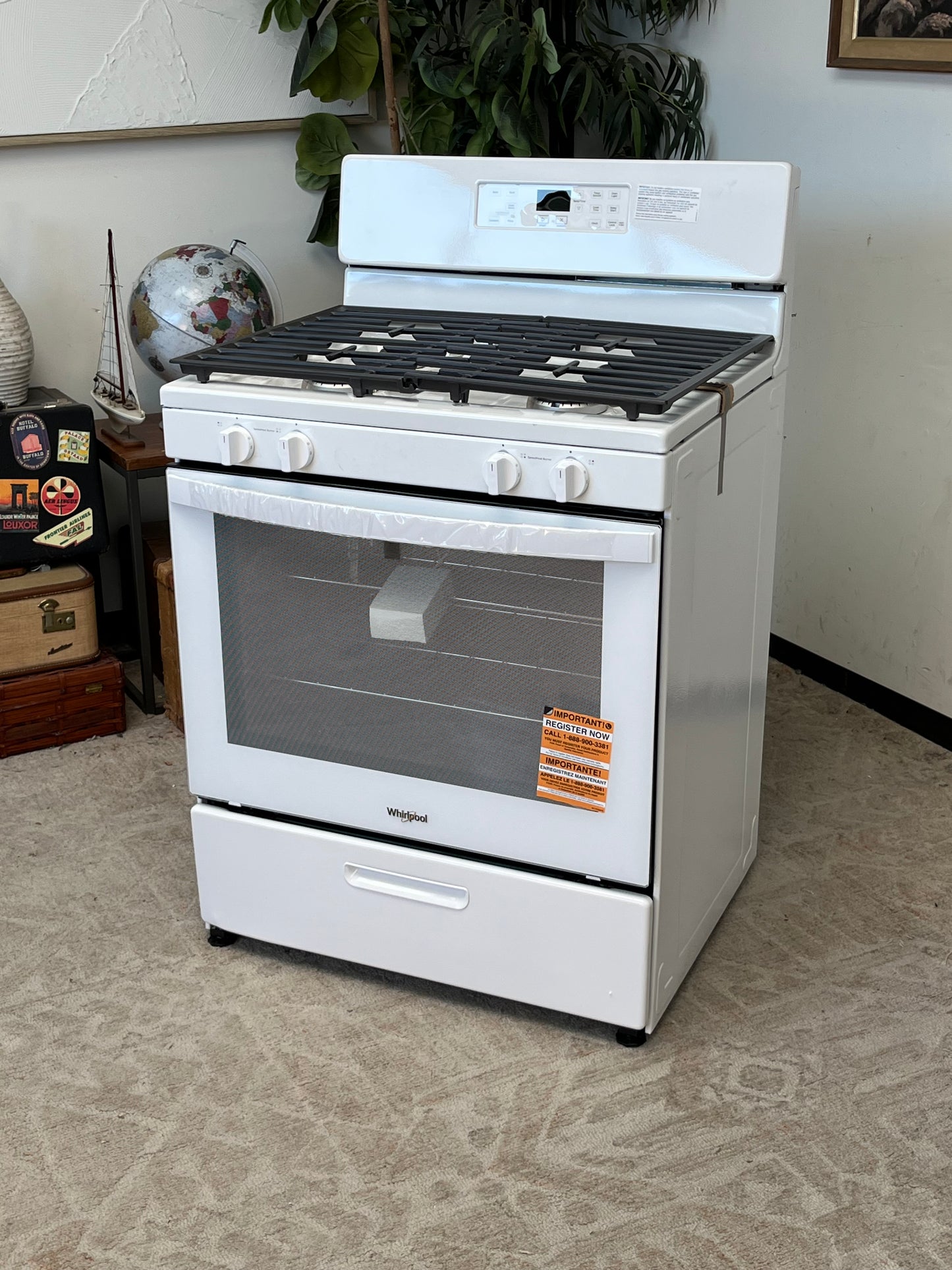 Whirlpool 5.1 Cu. Ft. Freestanding Gas Range