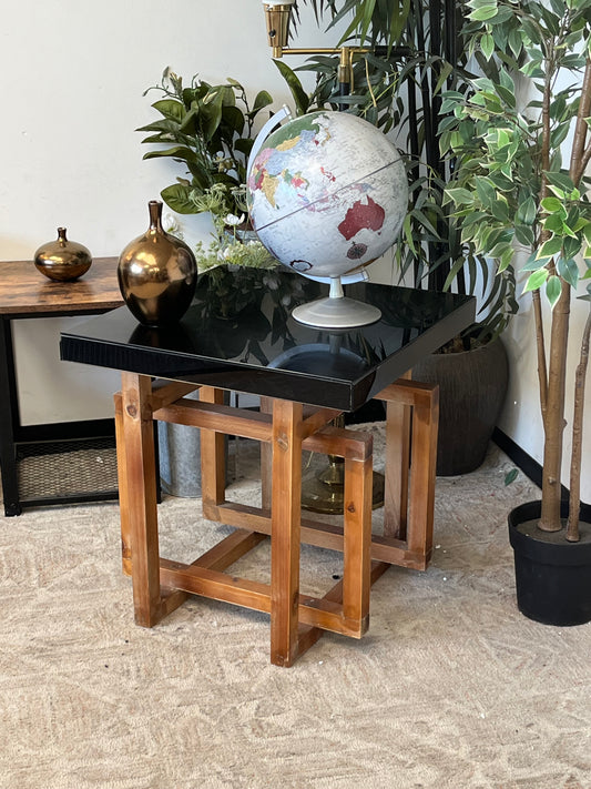 Modern Style Black Nightstand Table