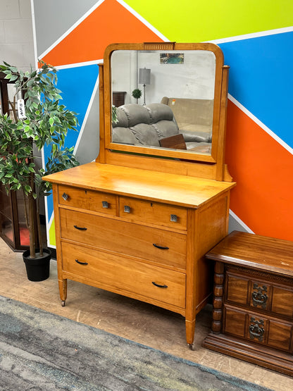 Antique Style Dresser With Mirror