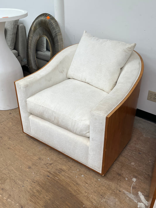 Kreiss Mambo White & Brown Swivel Chair