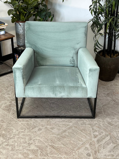 Modern Style Green Linen Armchair