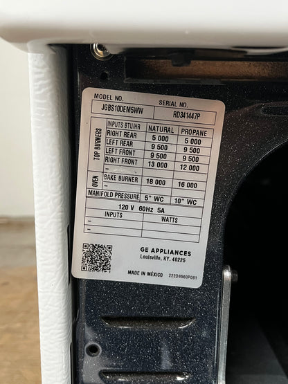GE 4.8 cu. ft. White Freestanding Gas Range -Dented