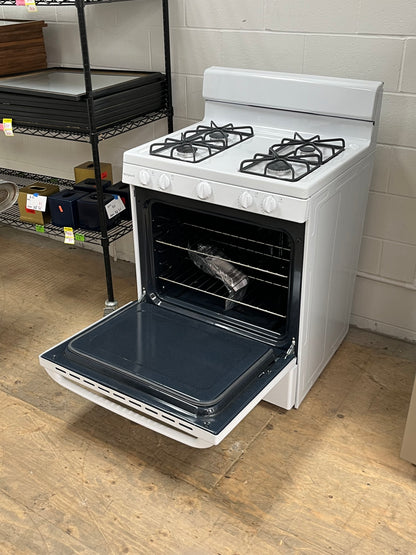 Hotpoint 4.8 Cu.ft Free-Standing 4 Burner Gas Range - Minor Dents