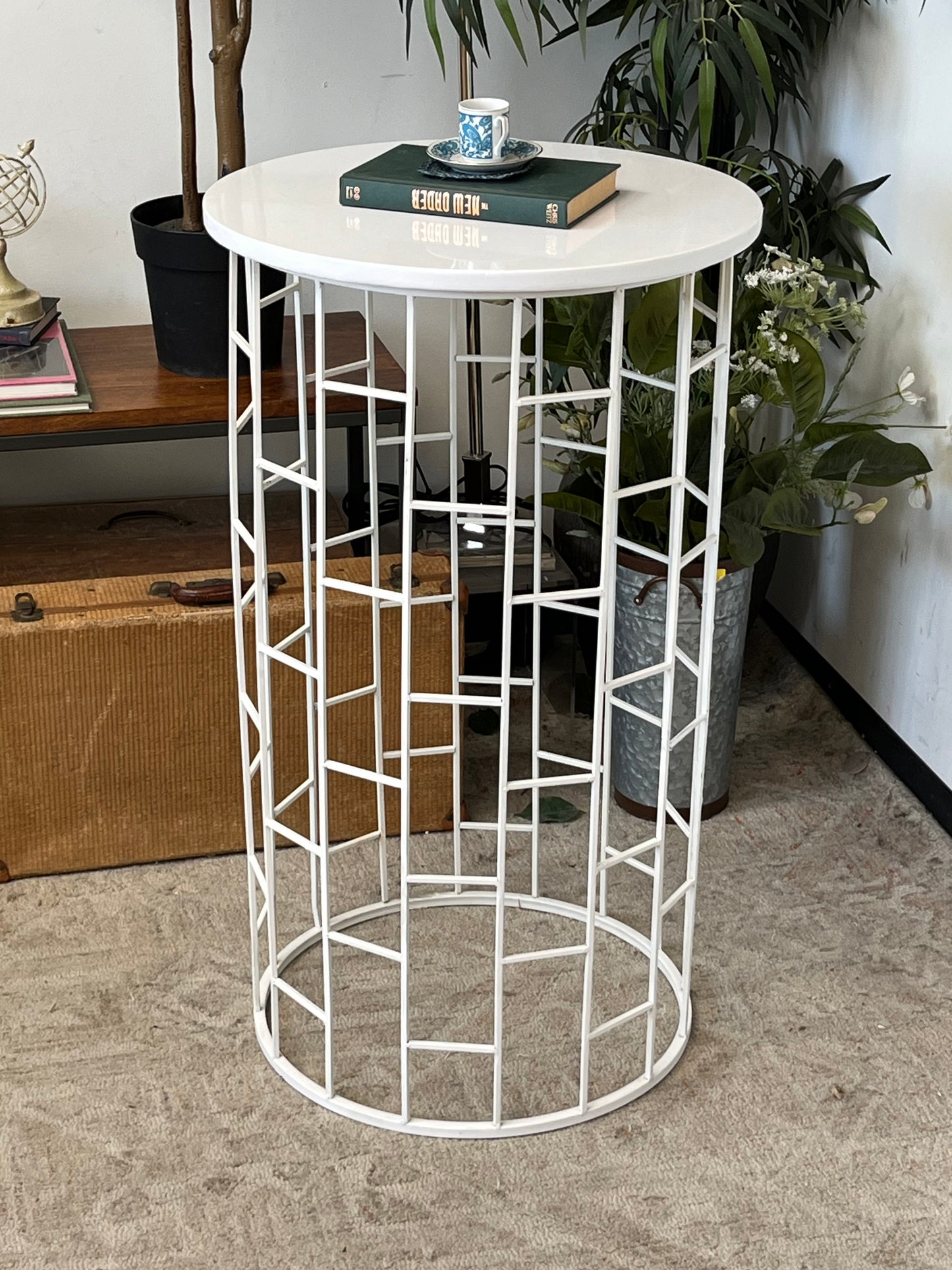 Modern Round End Table