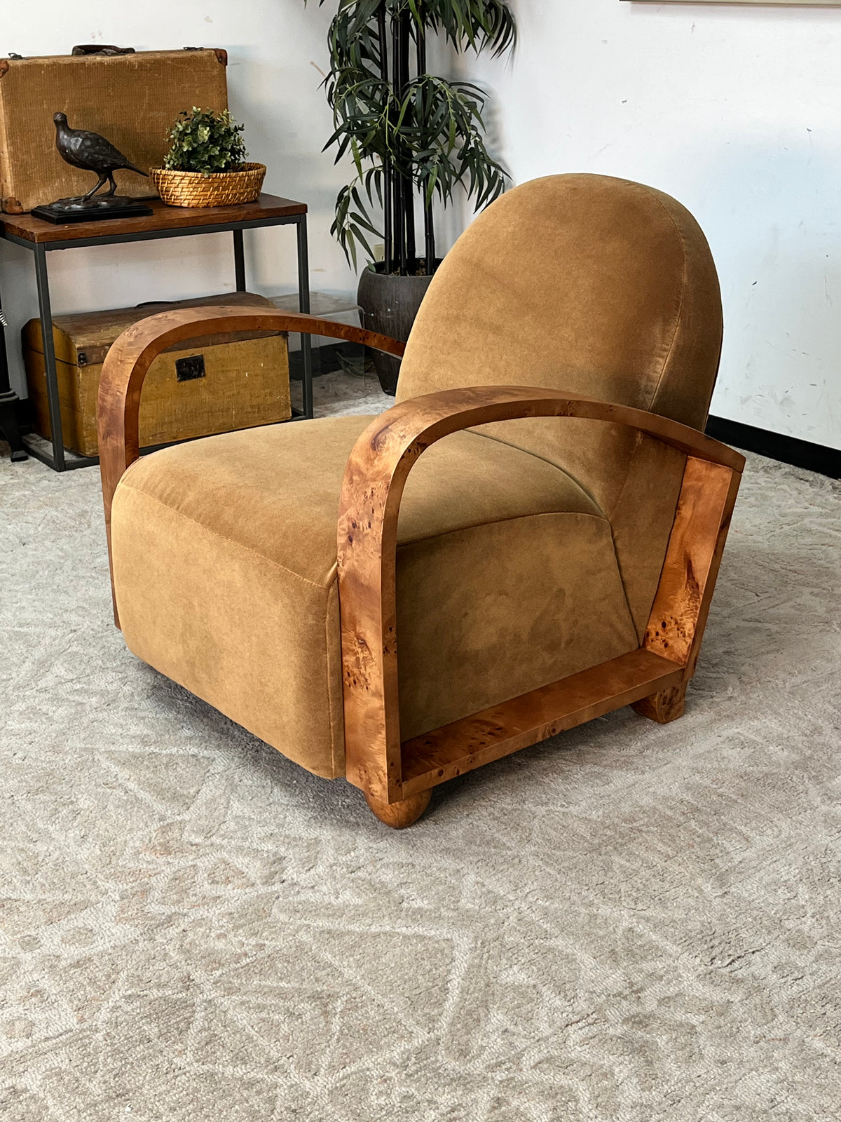 Modern Wooden Frame Linen Armchair