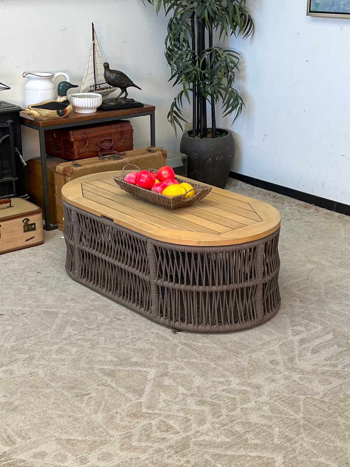 Outdoor Coffee Table WIth Storage