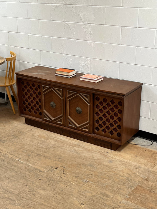 Vintage Media Console With Record Player & Radio