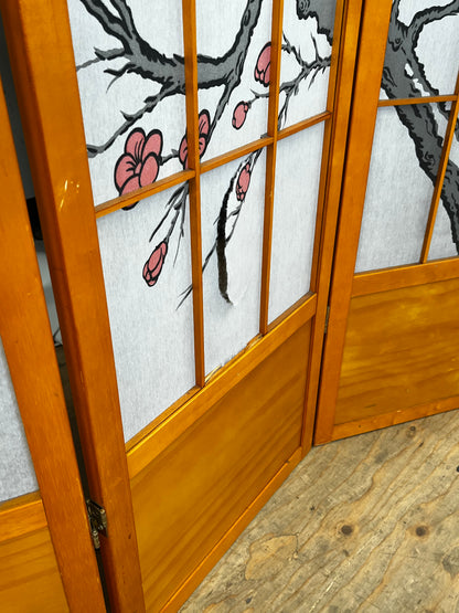 Floral 102" Rom Divider