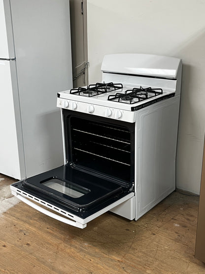 GE 4.8 cu. ft. White Freestanding Gas Range -Dented