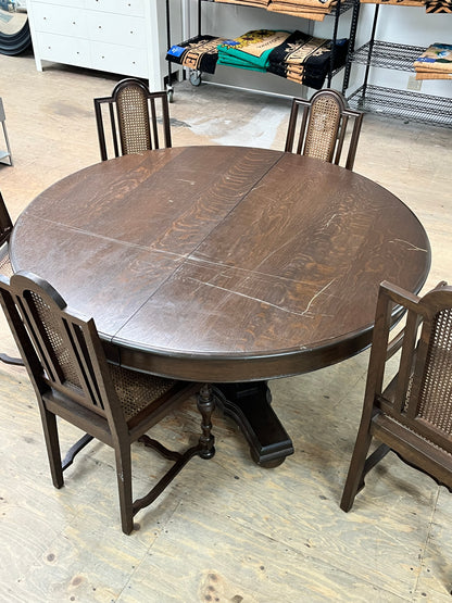 Berkey & Gay Antique Wooden Dining Table