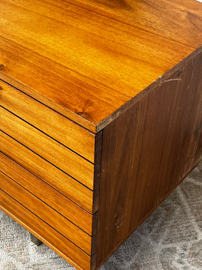 Mid-Century Style 4-Drawer Dresser