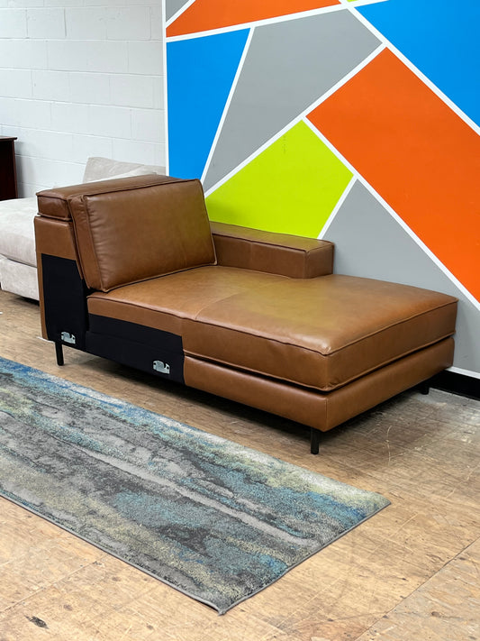 Leather Left-Arm Chaise Lounge