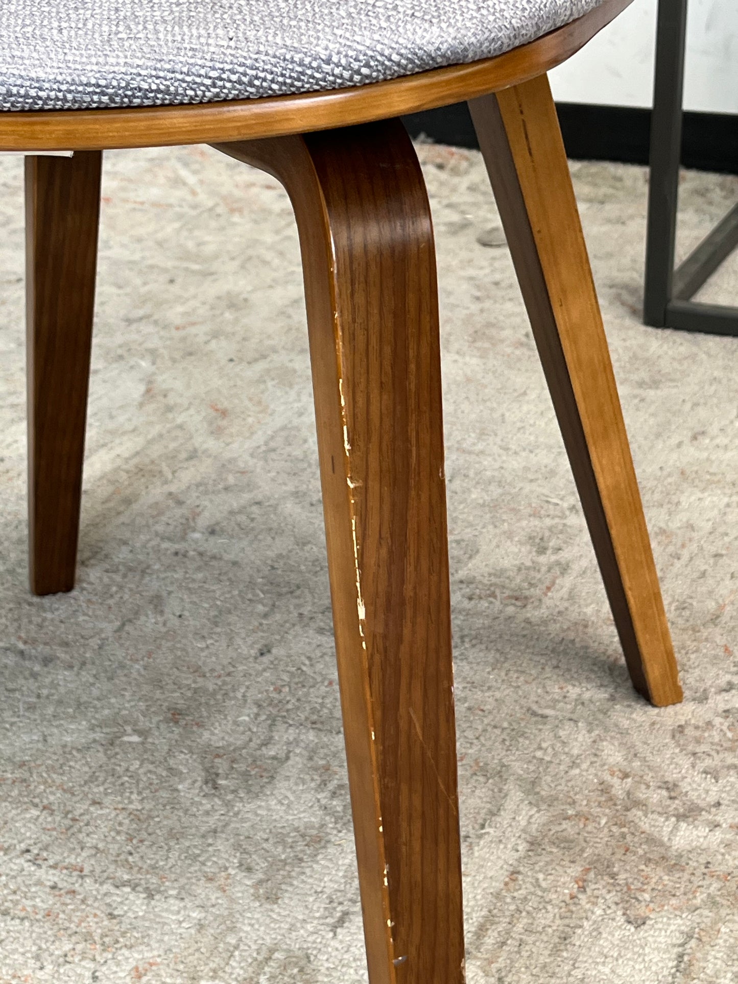 Youth Mid Century Style Chair