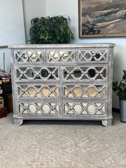 Furniture of America Gray Wooden Dresser